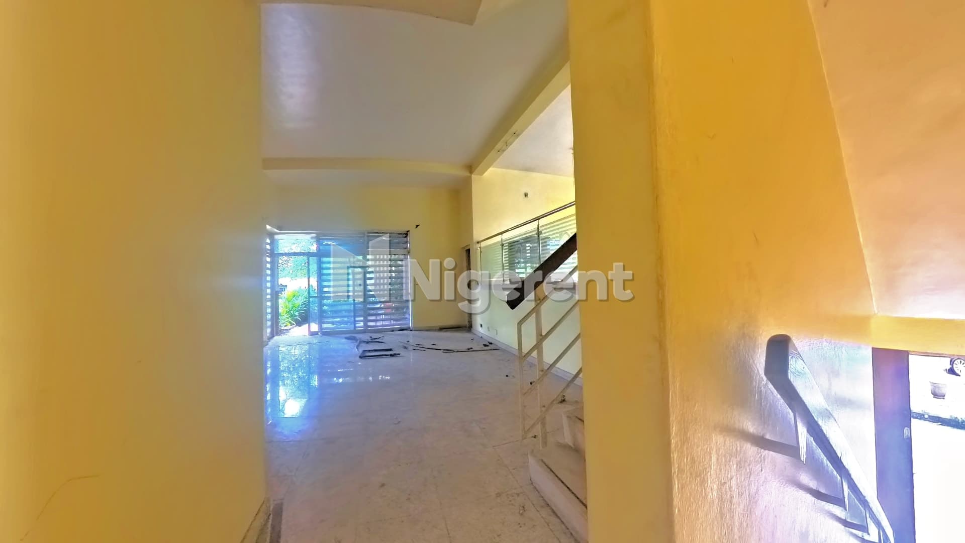 Developable 4 Bedroom Terrance Houses with 3 Unit of Domestic Quarters