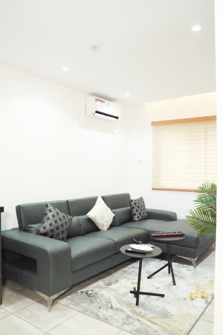Modern 1-Bedroom Apartment