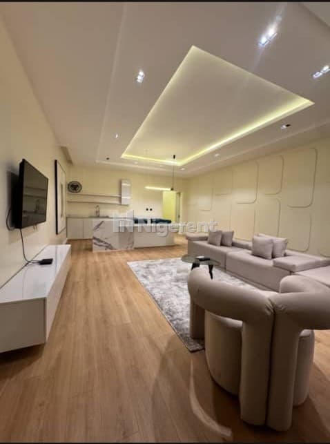 Beige Furo - 3-Bedroom Shortlet