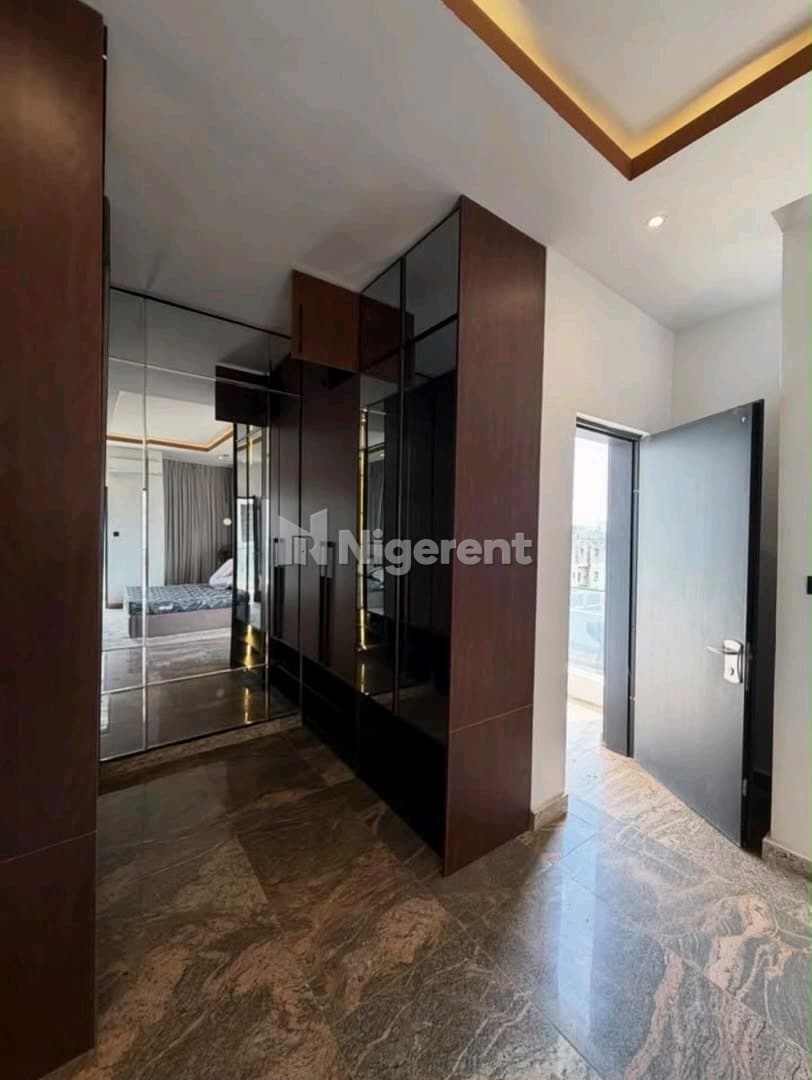 5 Bedroom LUXURY