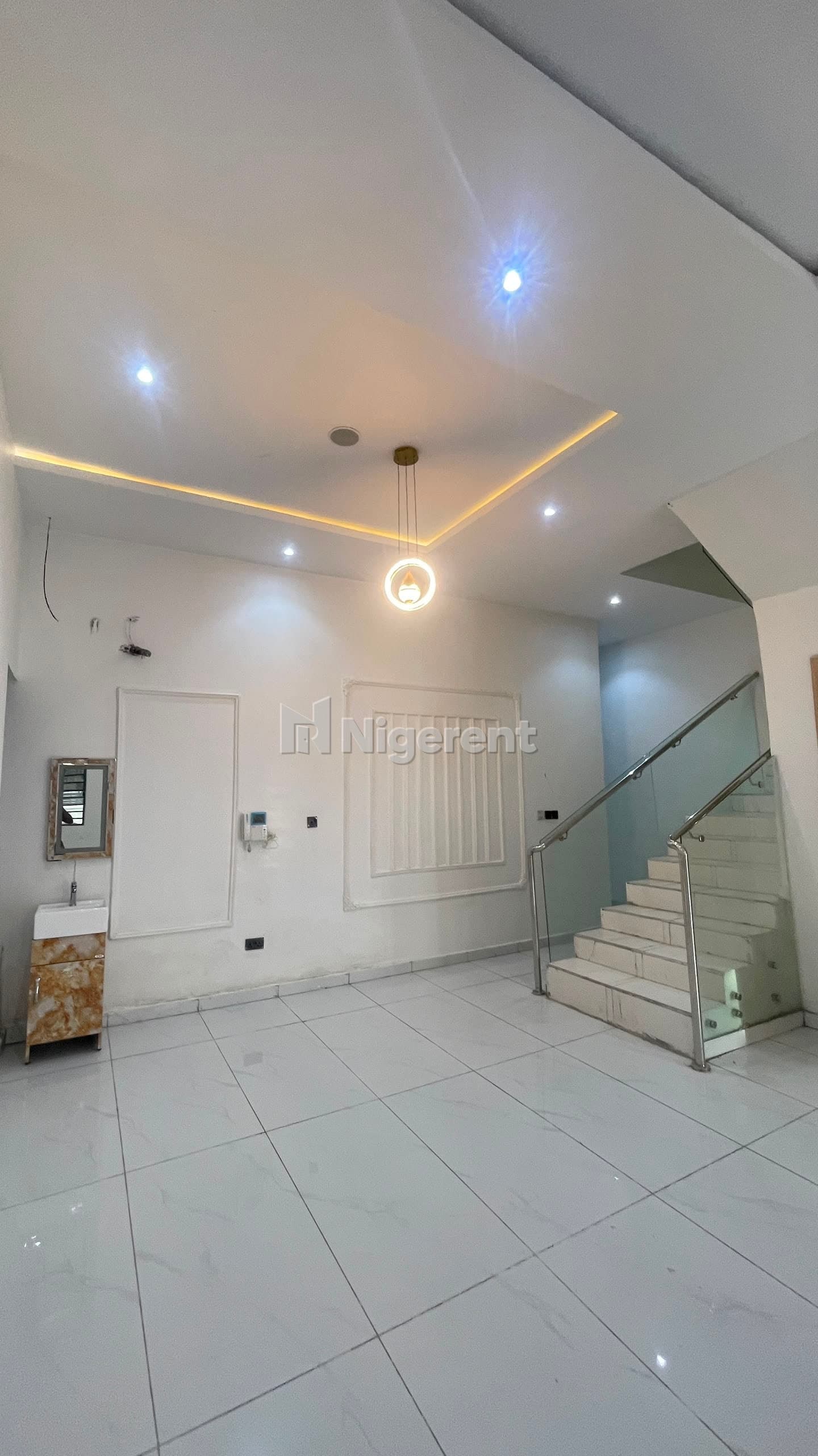 MASSIVE FULLY DETACHED  6BDR  DUPLEX + BQ  IN PEACEFUL CODE IN / CODE OUT PLEASANT ESTATE AT CHEVRON ALTERNATIVE