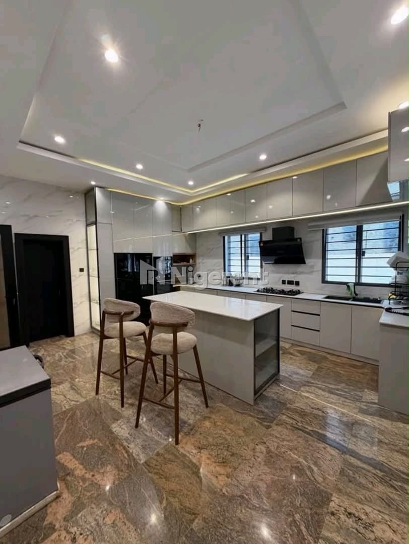 5 Bedroom LUXURY