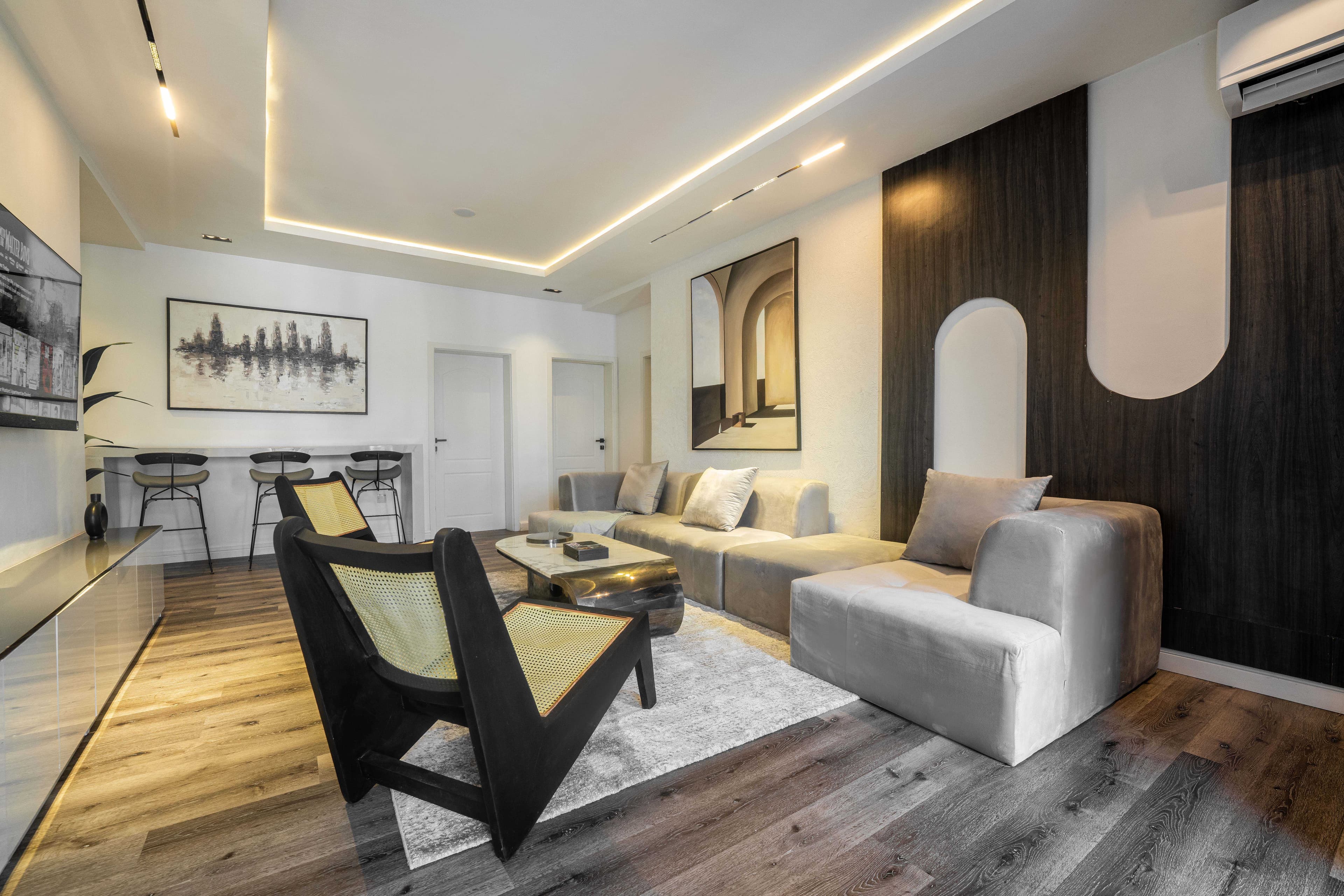 2-Bedroom Apartment with Private Balcony and Pool