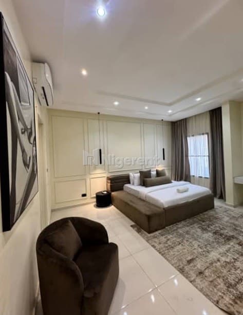 Beige Furo - 3-Bedroom Shortlet