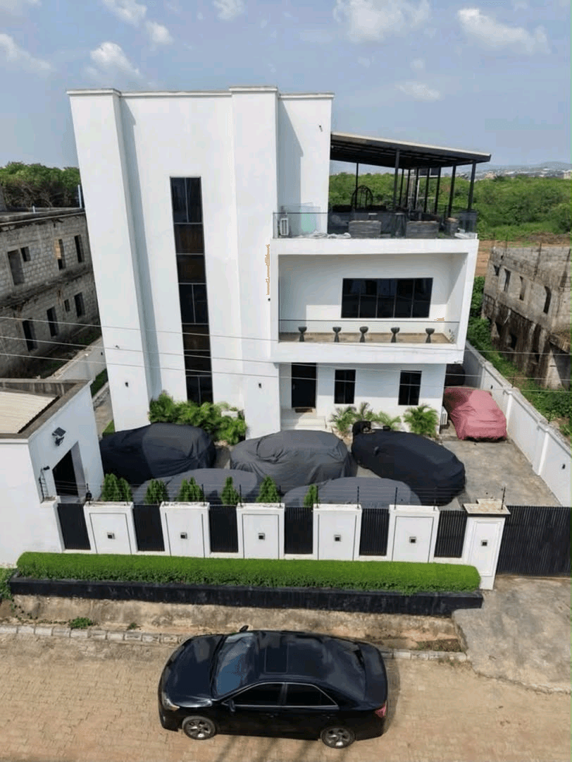 5 Bedroom LUXURY