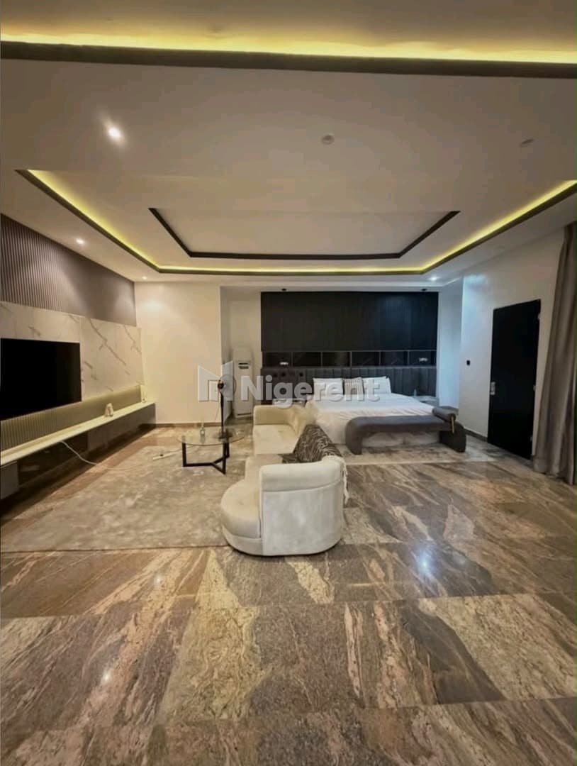 5 Bedroom LUXURY