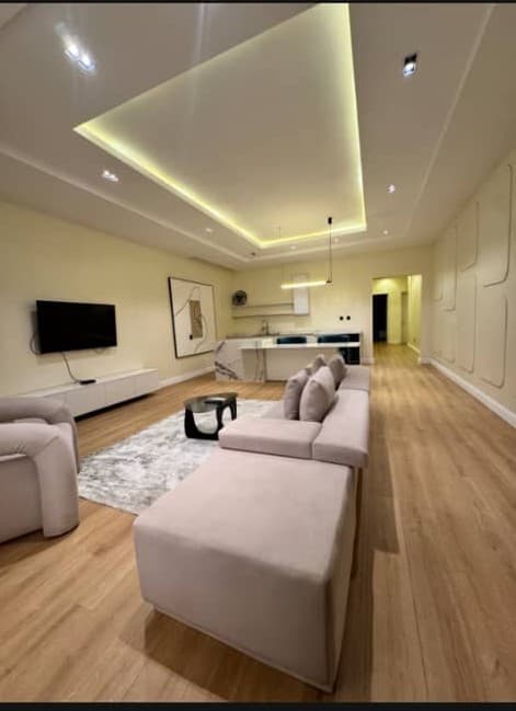 Beige Furo - 3-Bedroom Shortlet