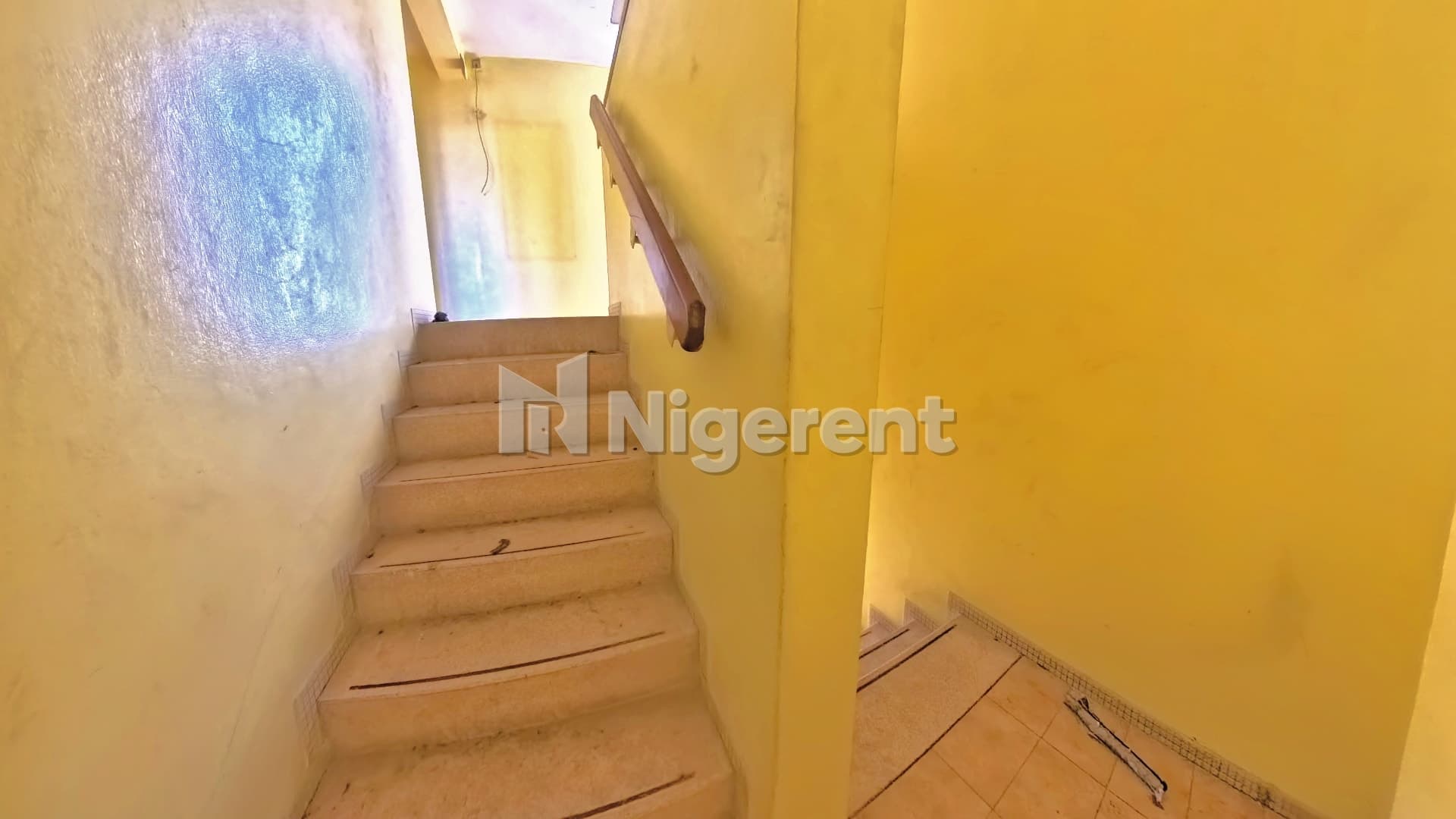 Developable 4 Bedroom Terrance Houses with 3 Unit of Domestic Quarters