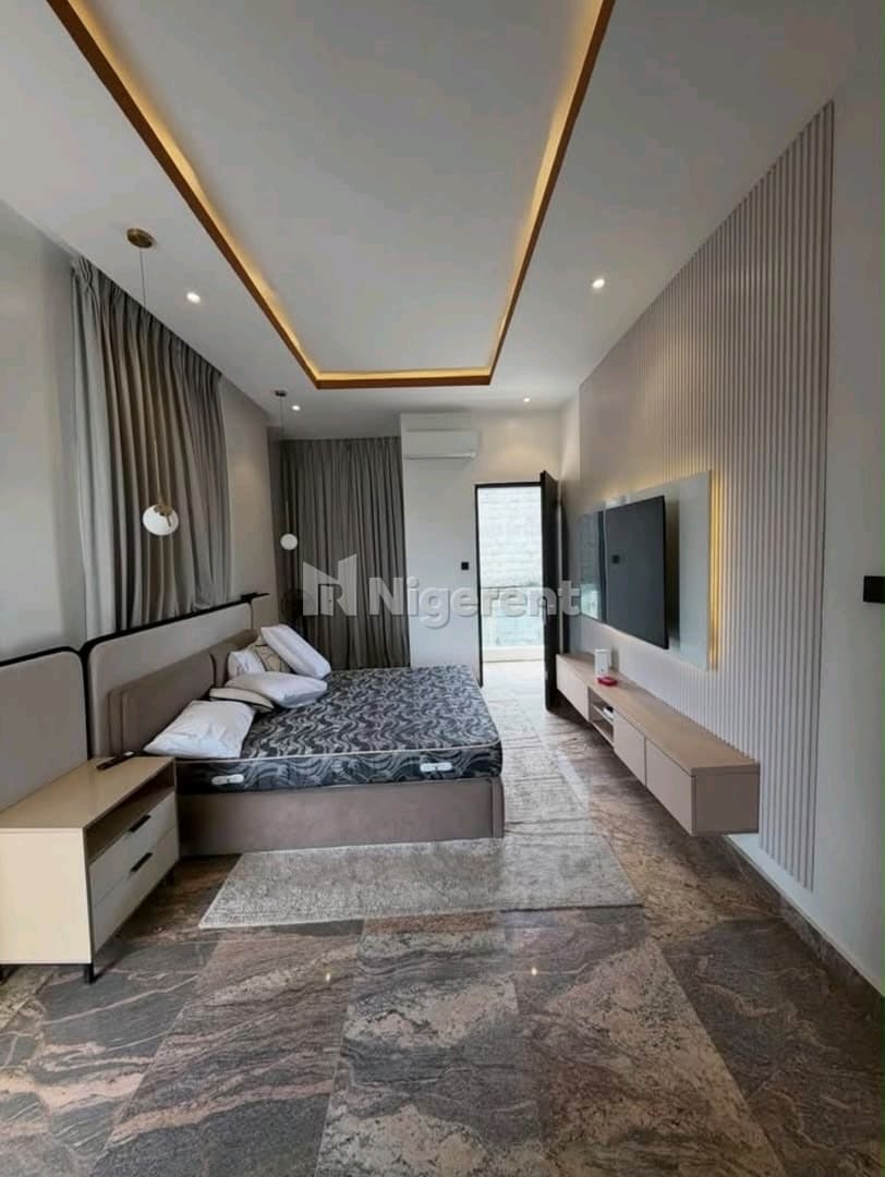 5 Bedroom LUXURY