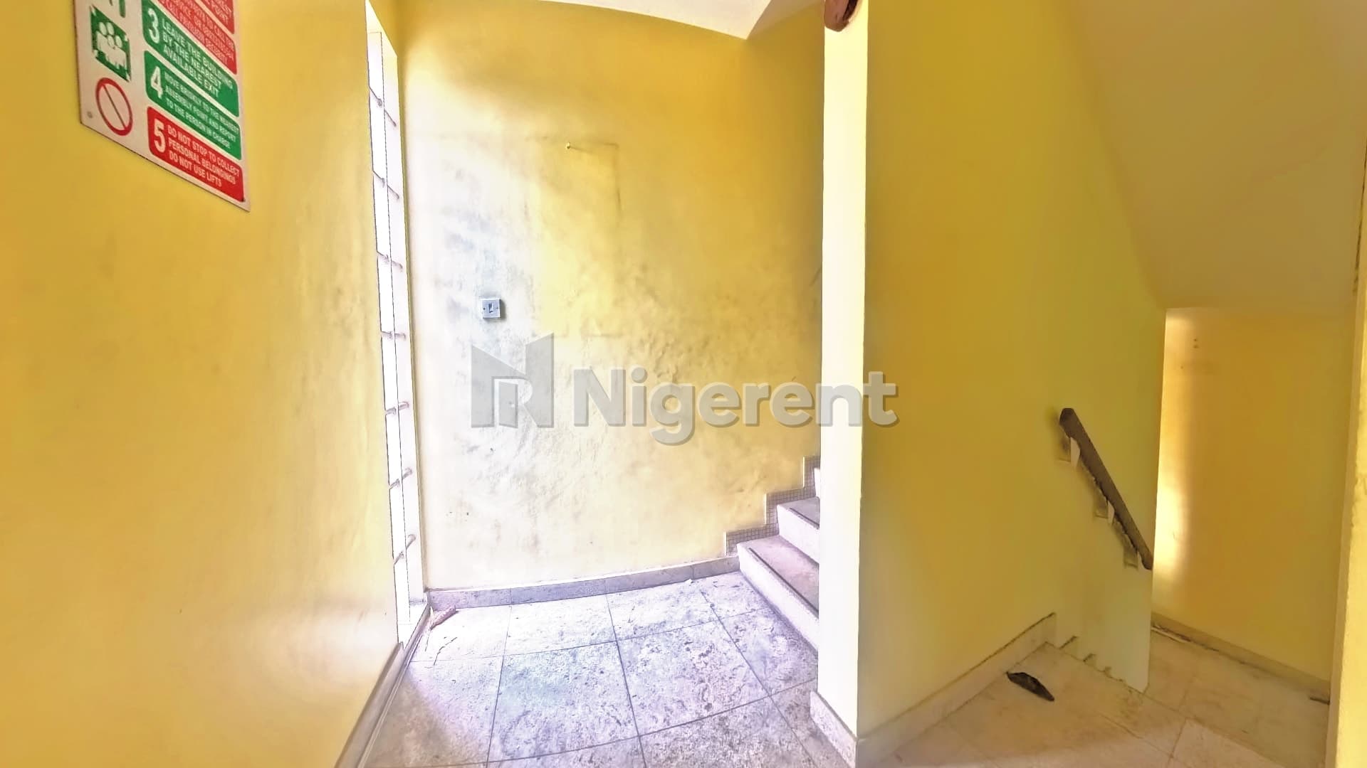 Developable 4 Bedroom Terrance Houses with 3 Unit of Domestic Quarters
