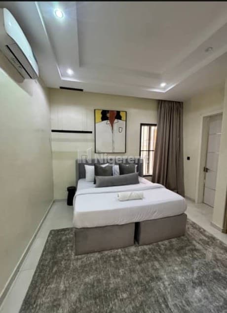 Beige Furo - 3-Bedroom Shortlet