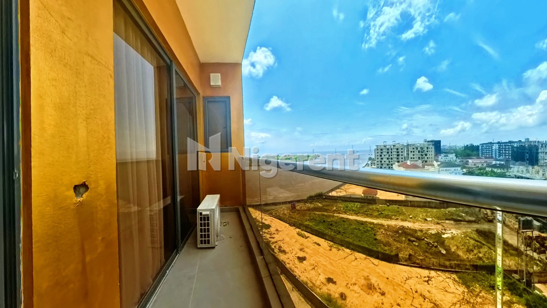 Fully Furnished En-Suite 5 Bedroom Maisonette with Two Living Rooms and Private Balconies