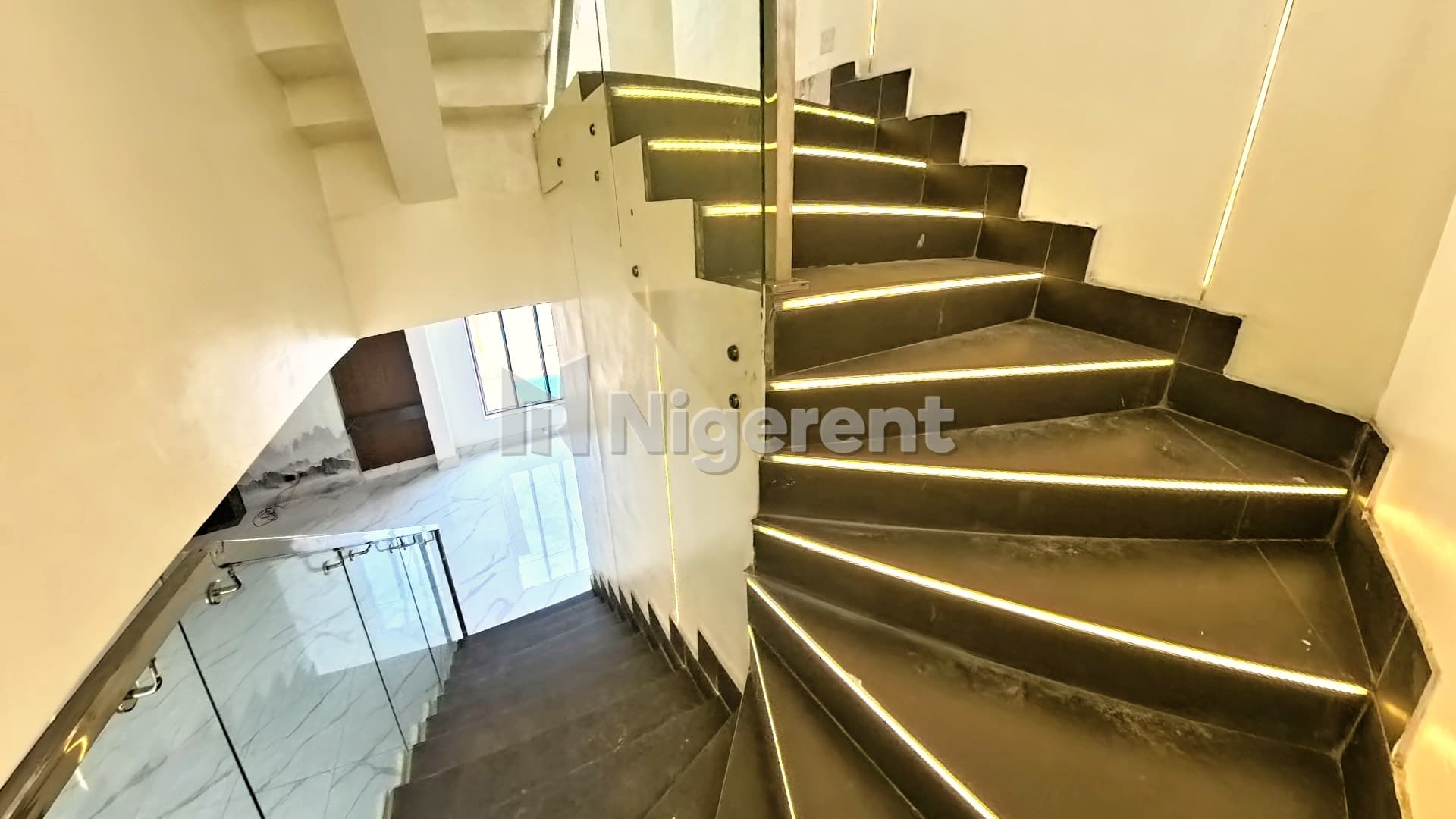 5-Bedroom Duplex