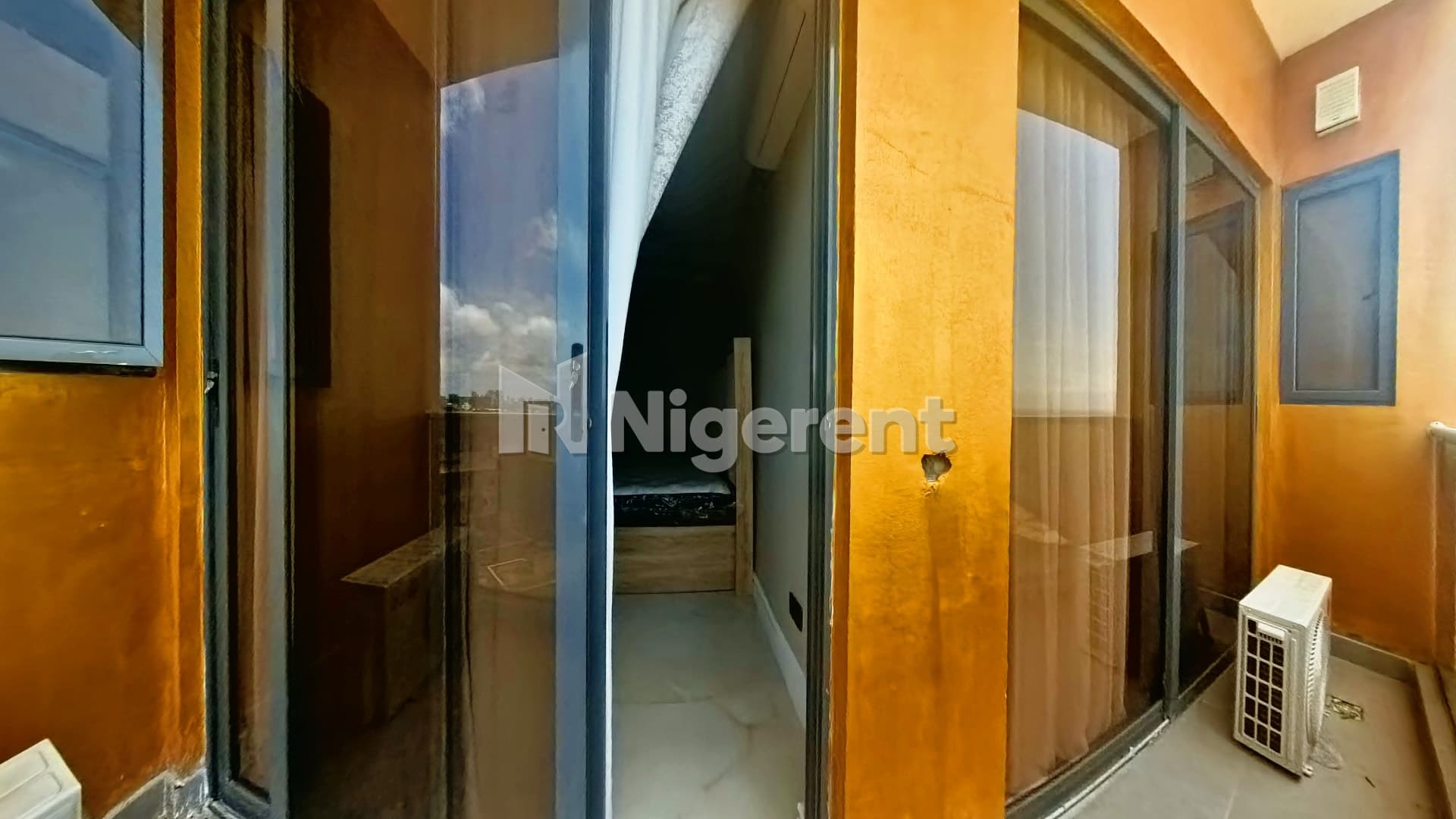 Fully Furnished En-Suite 5 Bedroom Maisonette with Two Living Rooms and Private Balconies