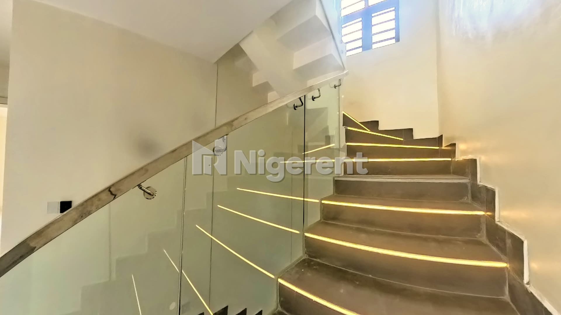 5-Bedroom Duplex