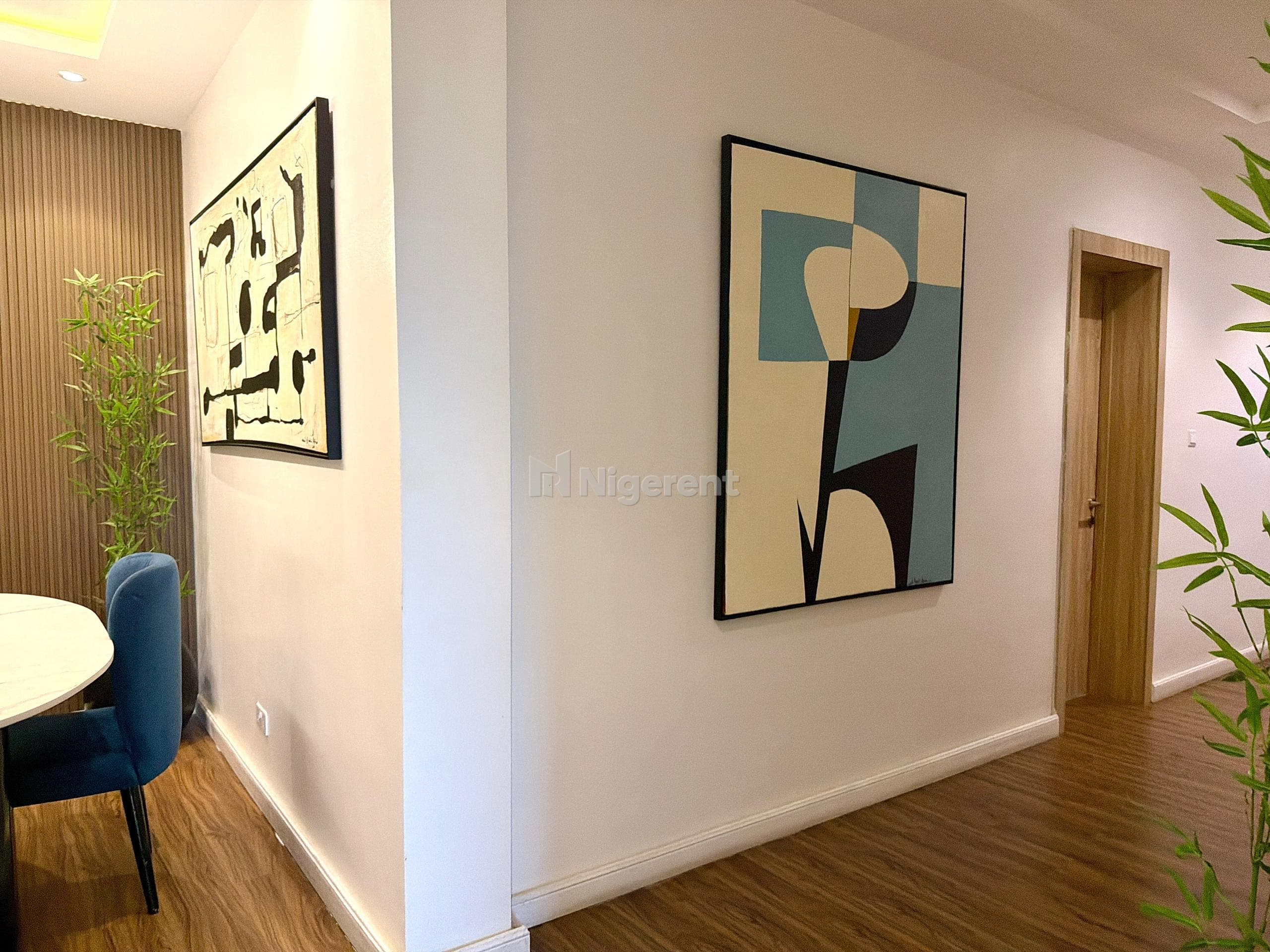 FLAT 9