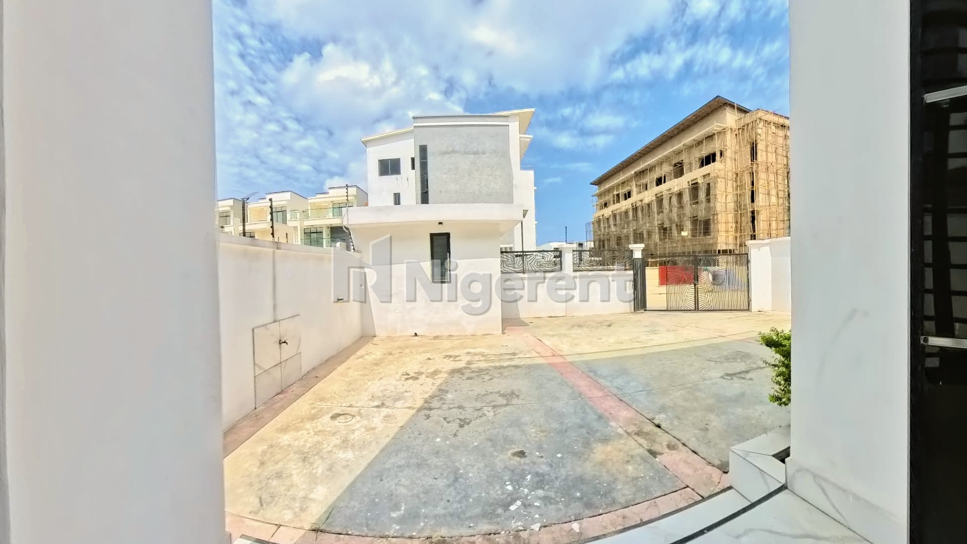 5-Bedroom Duplex