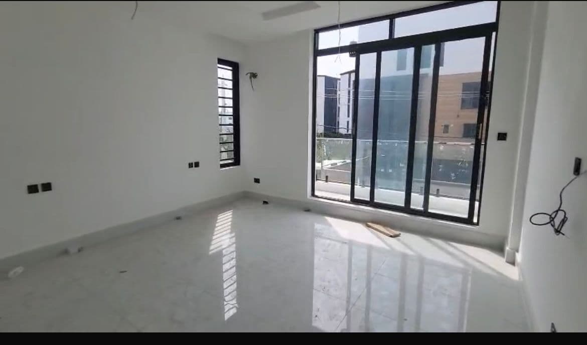 2 bedroom apartment Ikate lekki