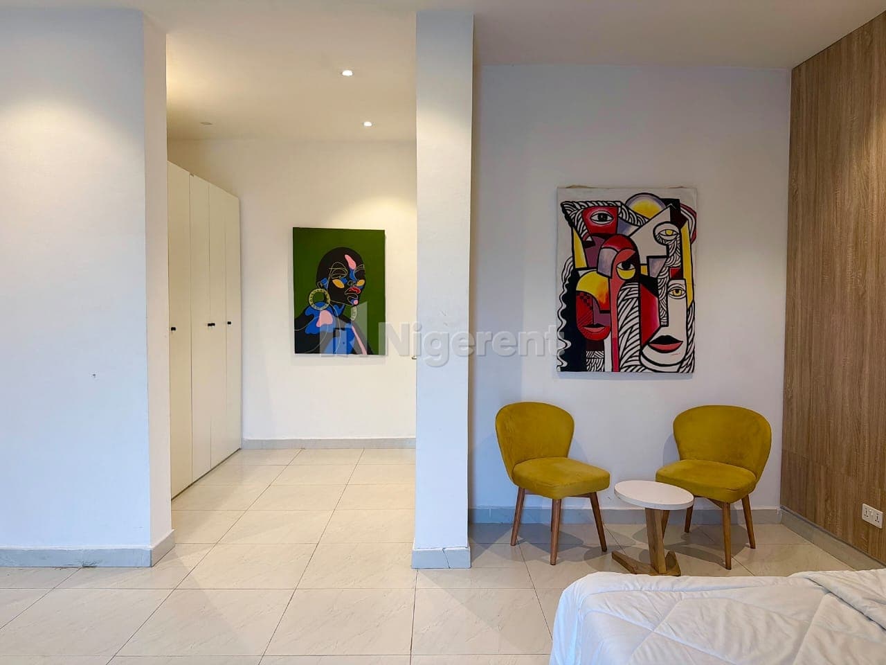 FLAT 11