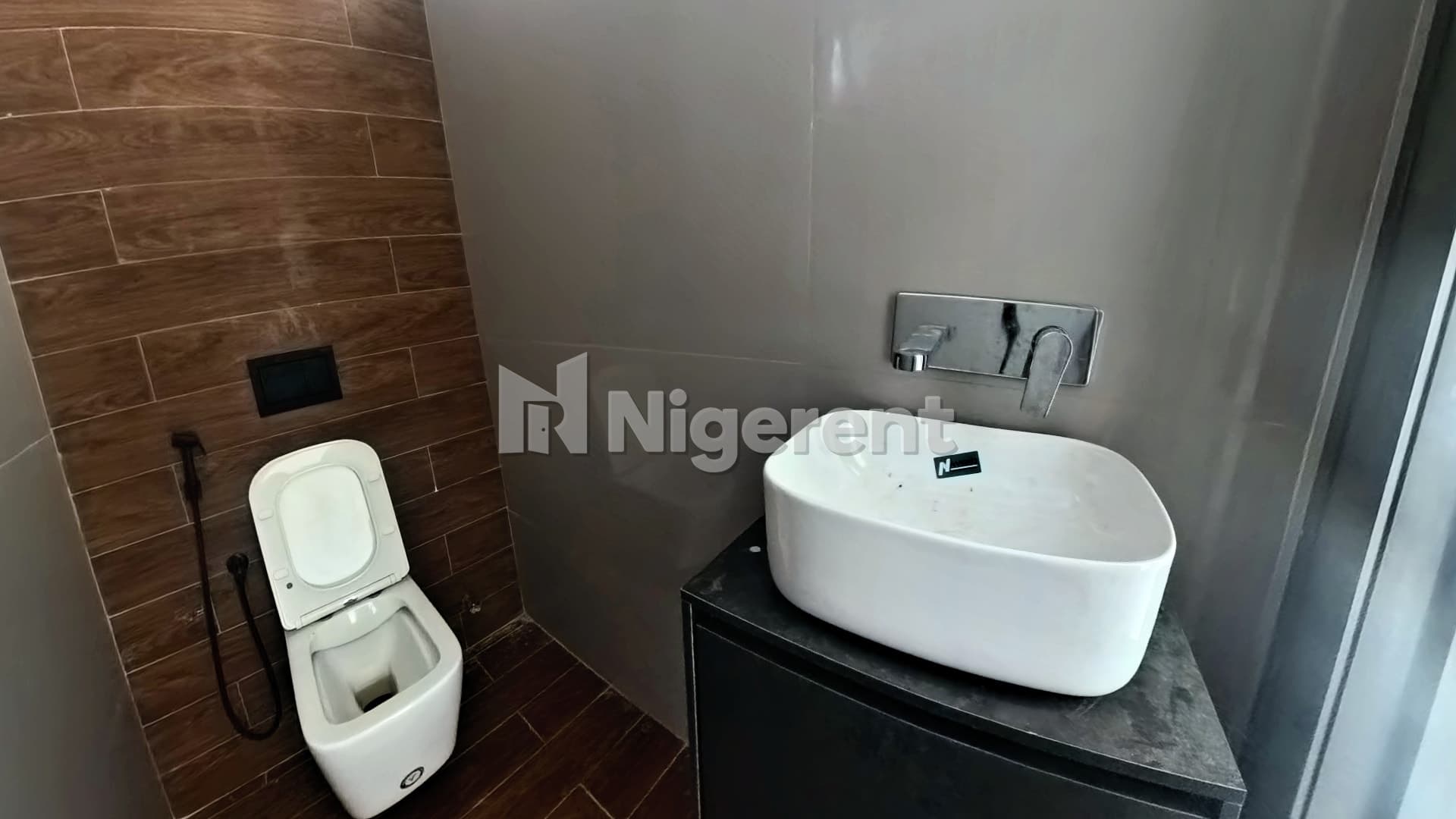 2 Bedroom Apartment with BQ