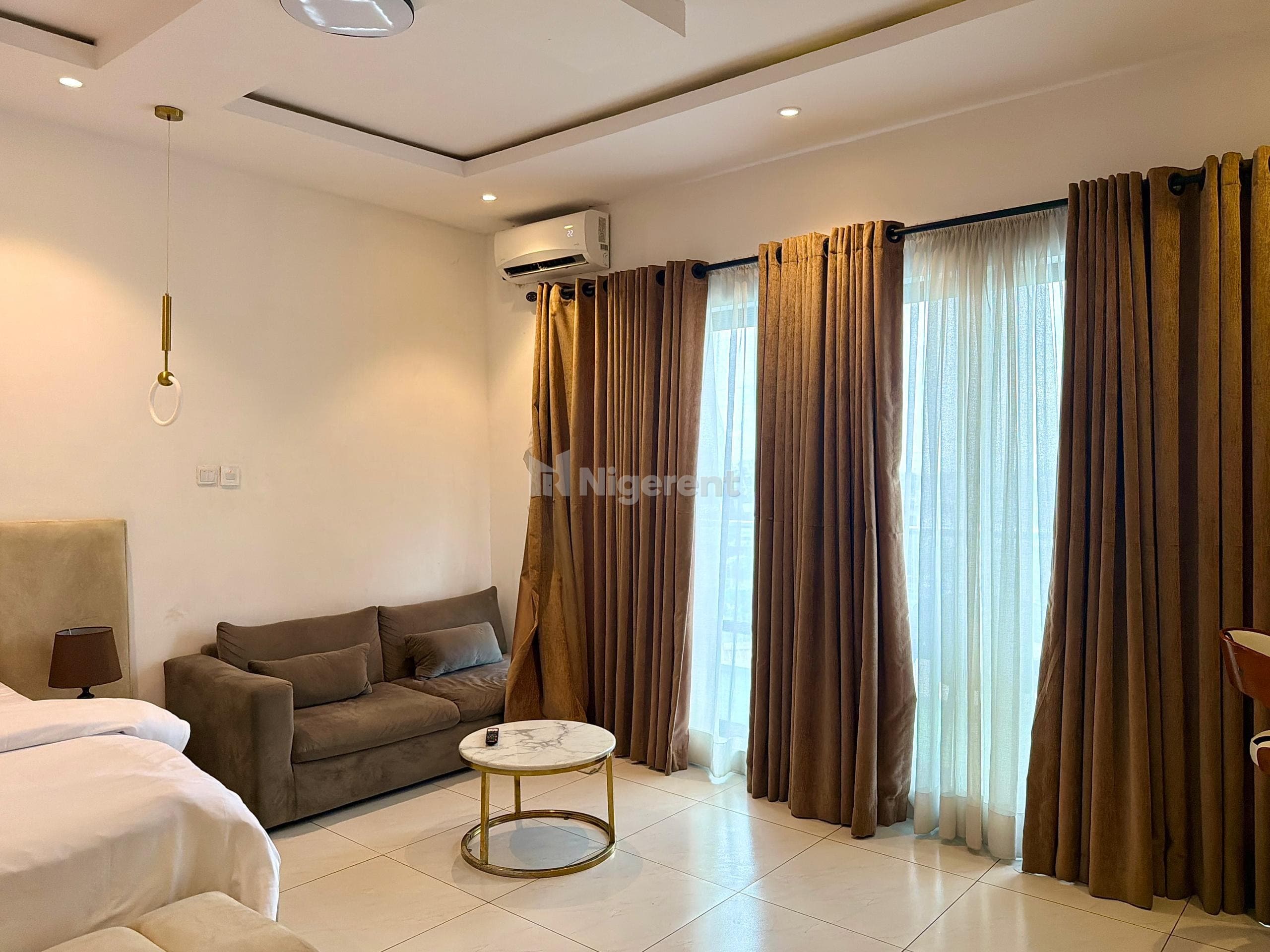 Flat 17