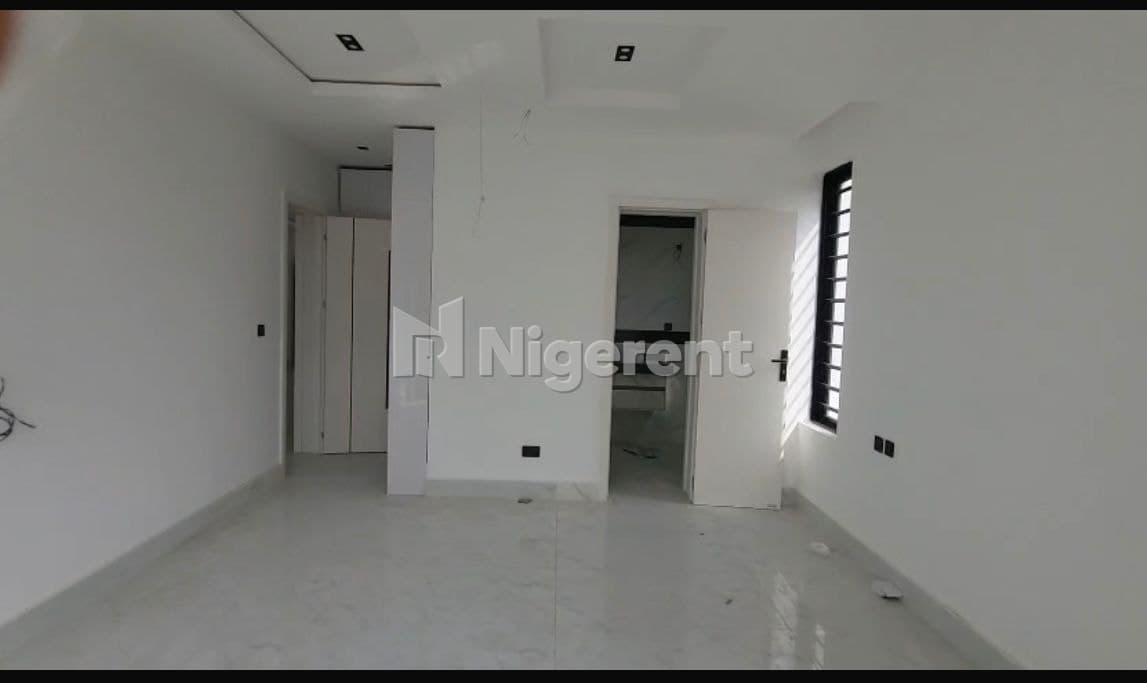 2 bedroom apartment Ikate lekki