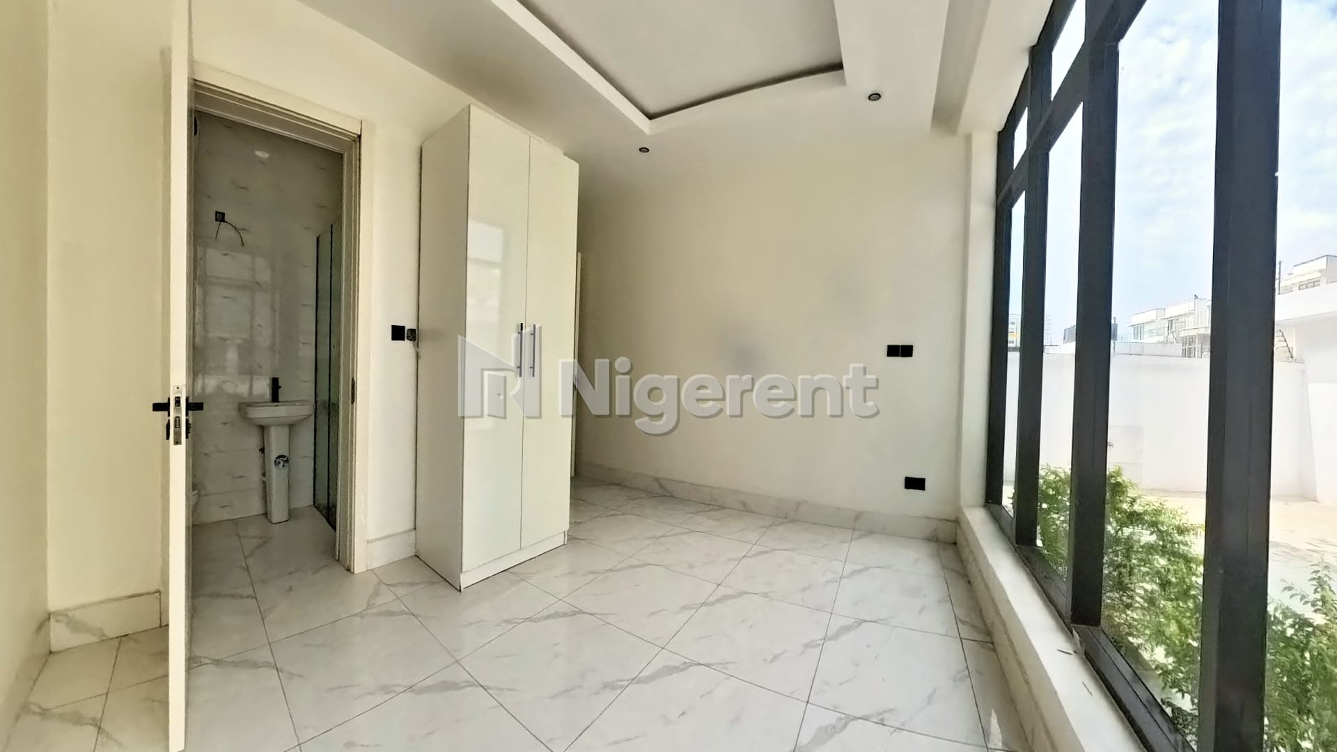 5-Bedroom Duplex