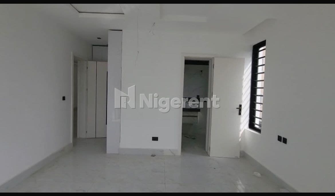 2 bedroom apartment Ikate lekki